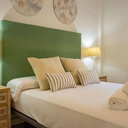 Bustos Tavera Suite Sevilla Buitenkant foto